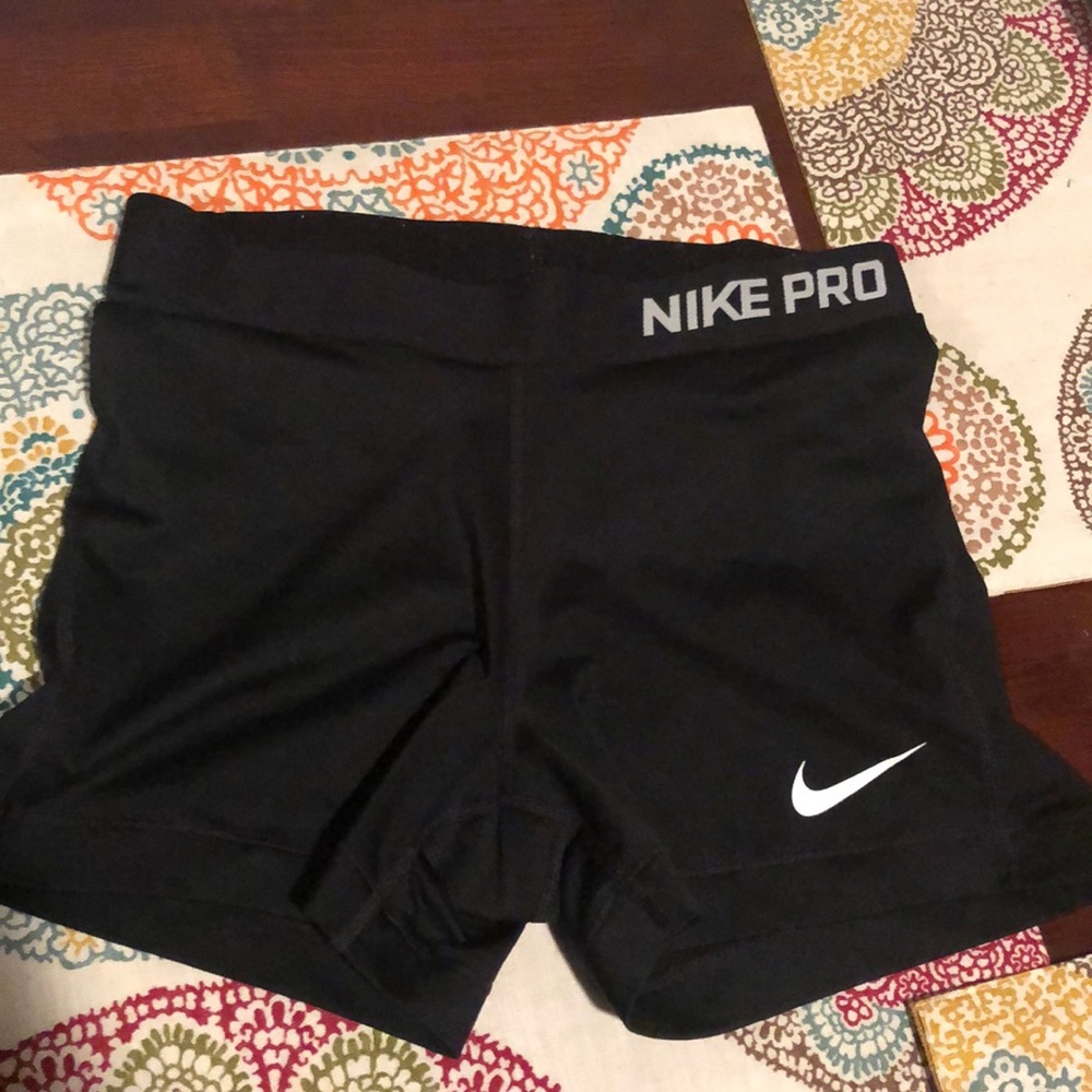 Nike spandex